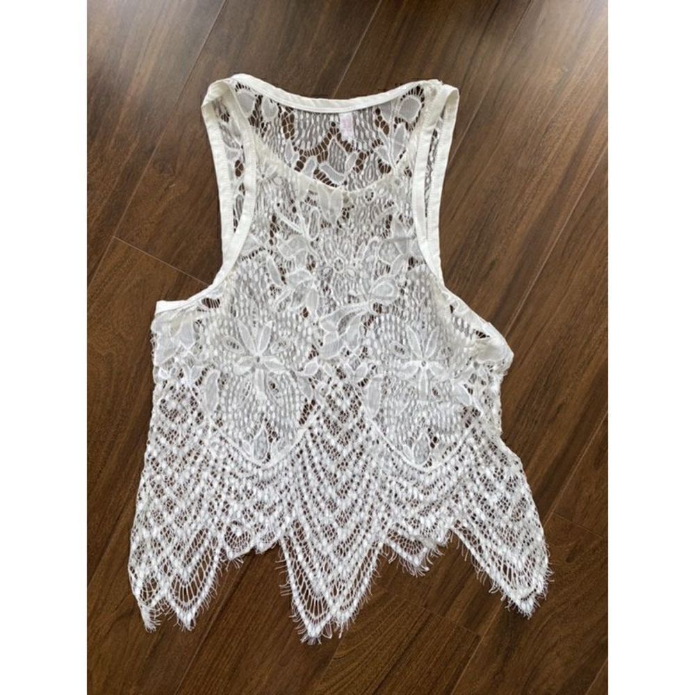 S cream Lace tank top - Picture 4 of 5
